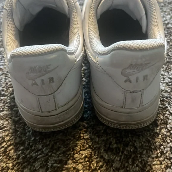 Nike Air Force 1 Shoes - Picture 4 of 9